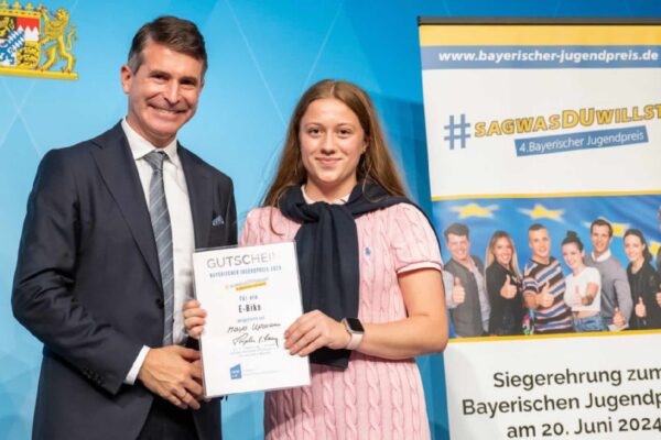 Maya Upmann aus Grasbrunn gewinnt 4. Bayerischen Jugendpreis