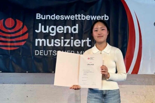 Esther Kim erreicht 3. Platz bei "Jugend Musiziert" 2024